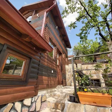 Bungalow 3 With 1 Room Apartment Sarajevo