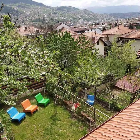 Bungalow 3 With 1 Room Apartment *